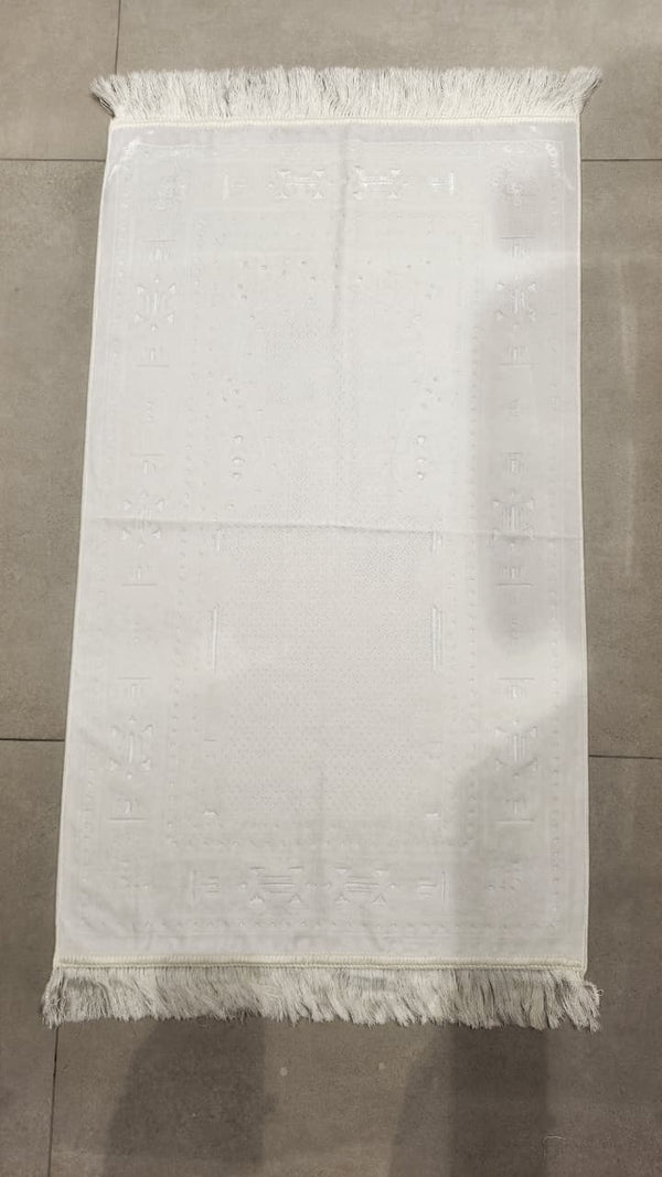LUXURIOUS SOFT VELVET PRAYING MAT - SHIRAZ (WHITE)